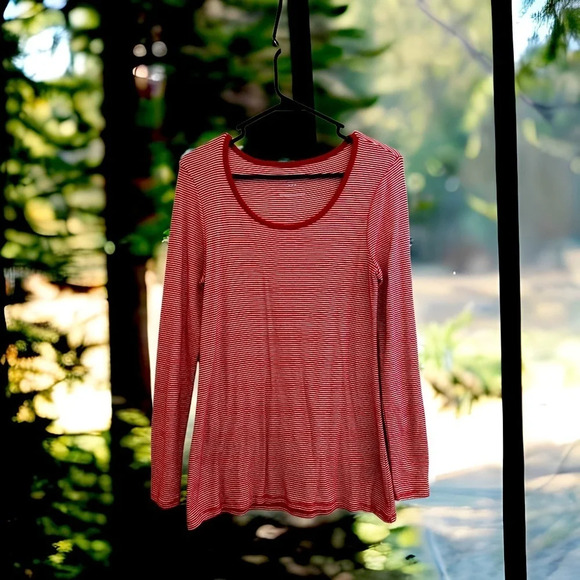 Old Navy Striped Blouse - Picture 1 of 3